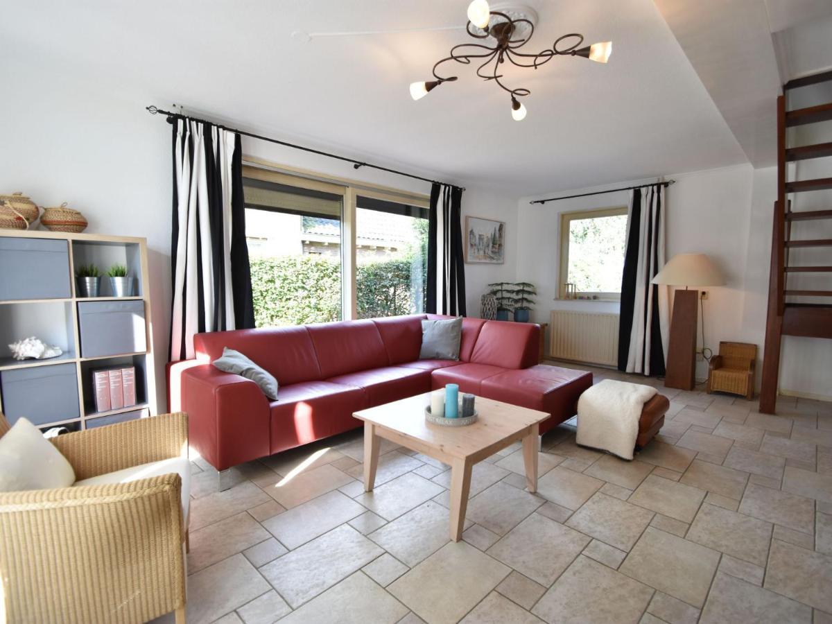 Holiday Home In Zeeland With Wide Views 布勒伊尼瑟 外观 照片